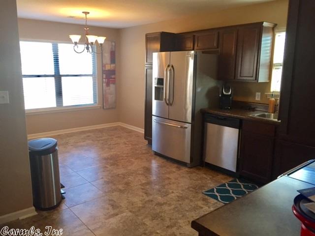 1132 Meadows Dr, Benton, AR 72019 photo 9