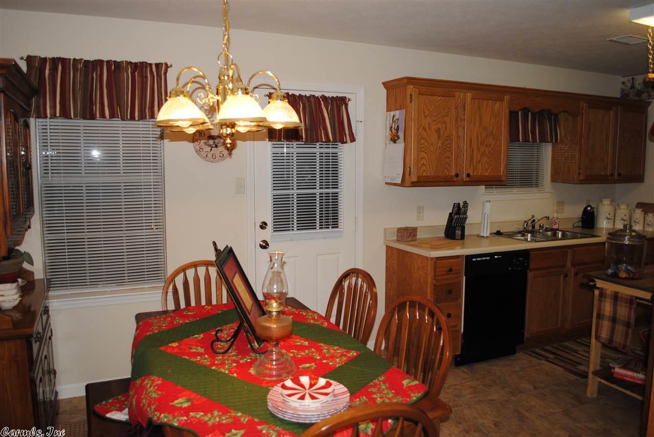 4630 Thompson St, Conway, AR 72034 photo 8