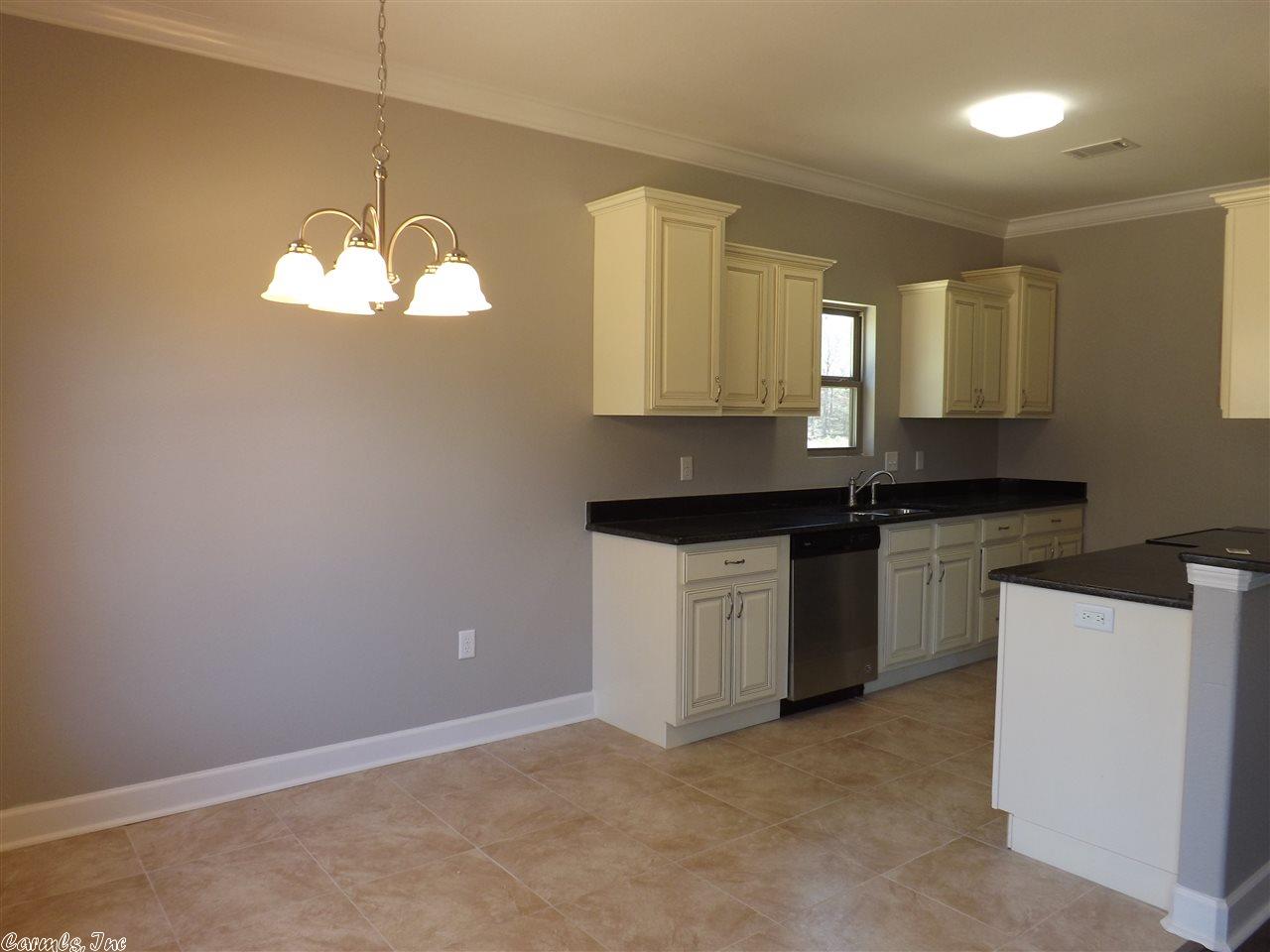18 Whispering Dr, Alexander, AR 72002 photo 6