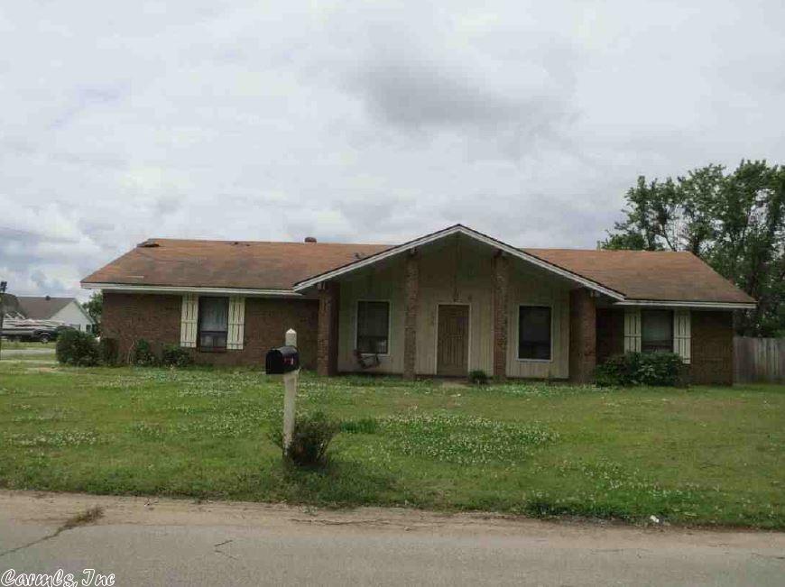 156 S Willow Ave, Trumann, AR 72472 photo 1