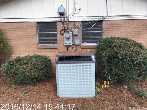 2306 Starlite Dr, Pine Bluff, AR 71603 photo 4
