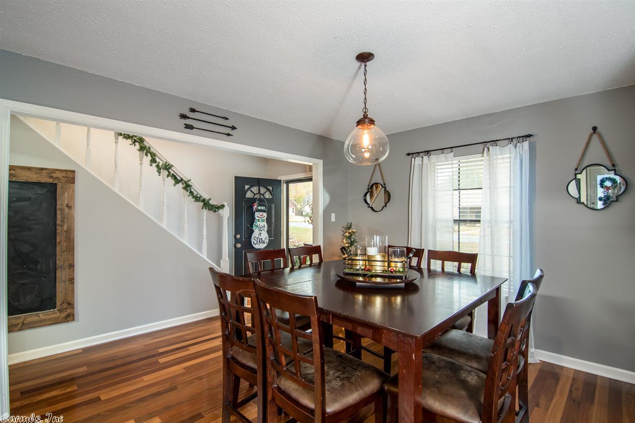 47 Yazoo Cir, Maumelle, AR 72113 photo 5