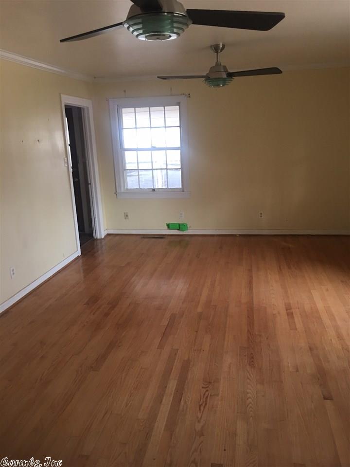 1616 S Poplar, Pine Bluff, AR 71601 photo 3