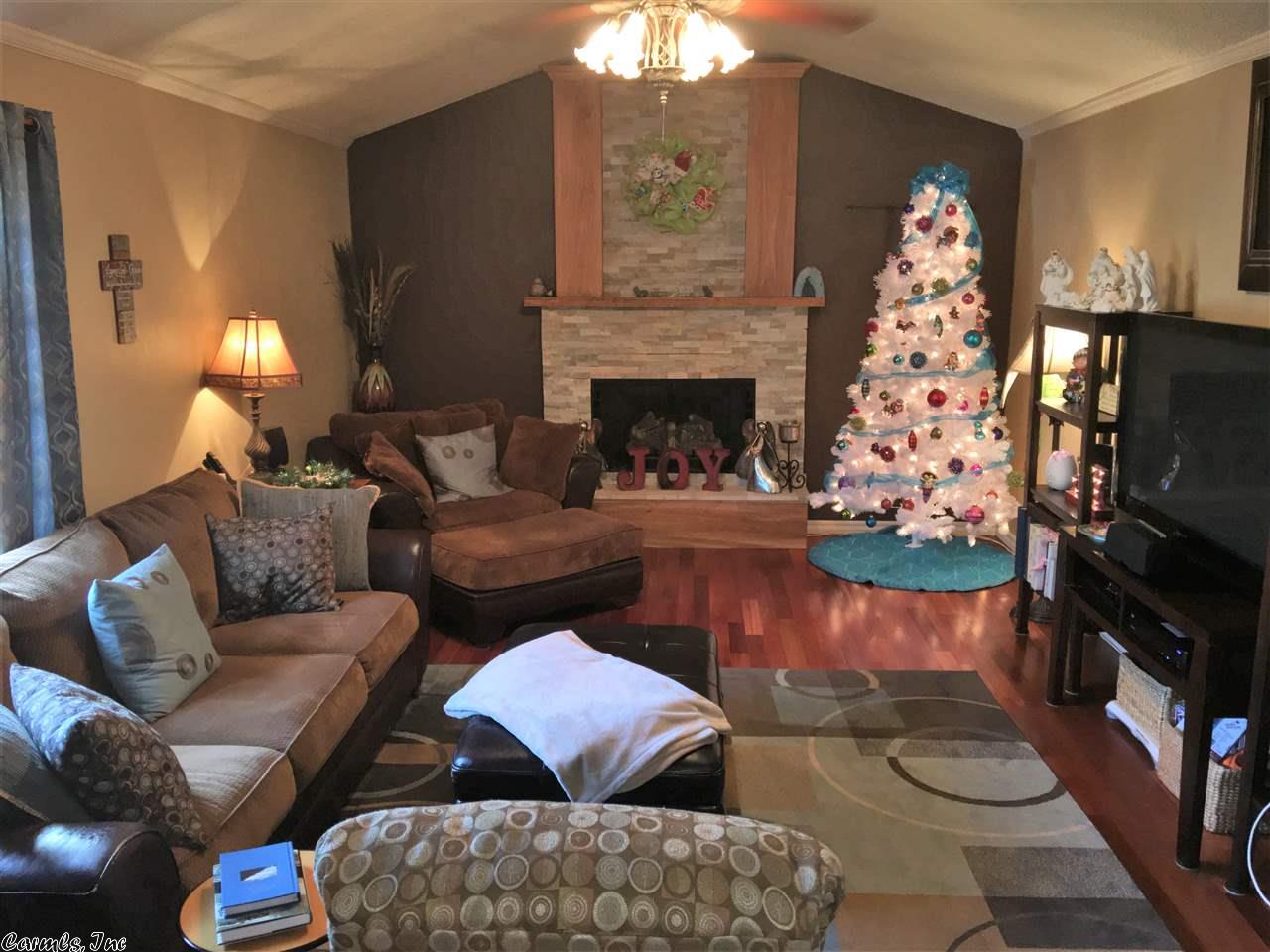 308 Simpson, Mena, AR 71953 photo 3