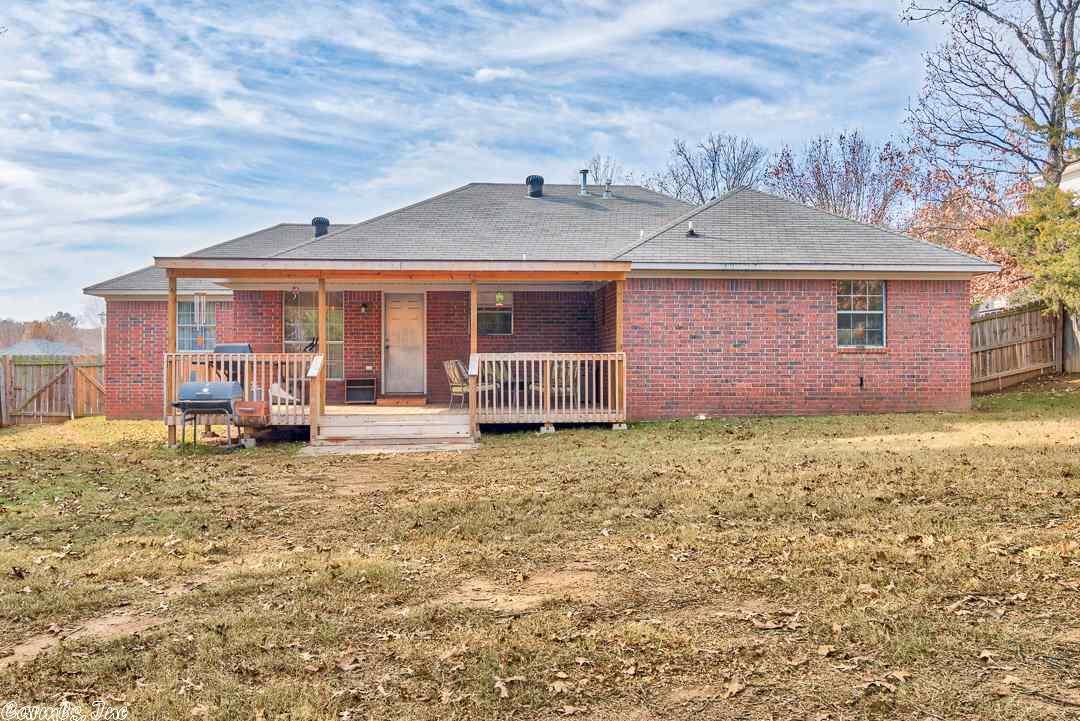 1690 Highpoint, Conway, AR 72034 photo 3