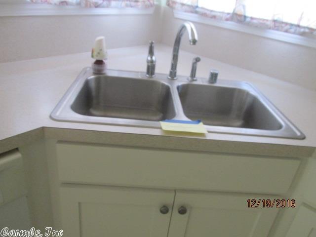 3209 Longmeadow Dr, Bryant, AR 72022 photo 4