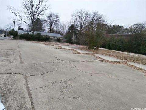 415 E Page Ave, Malvern, AR 72104 photo 1