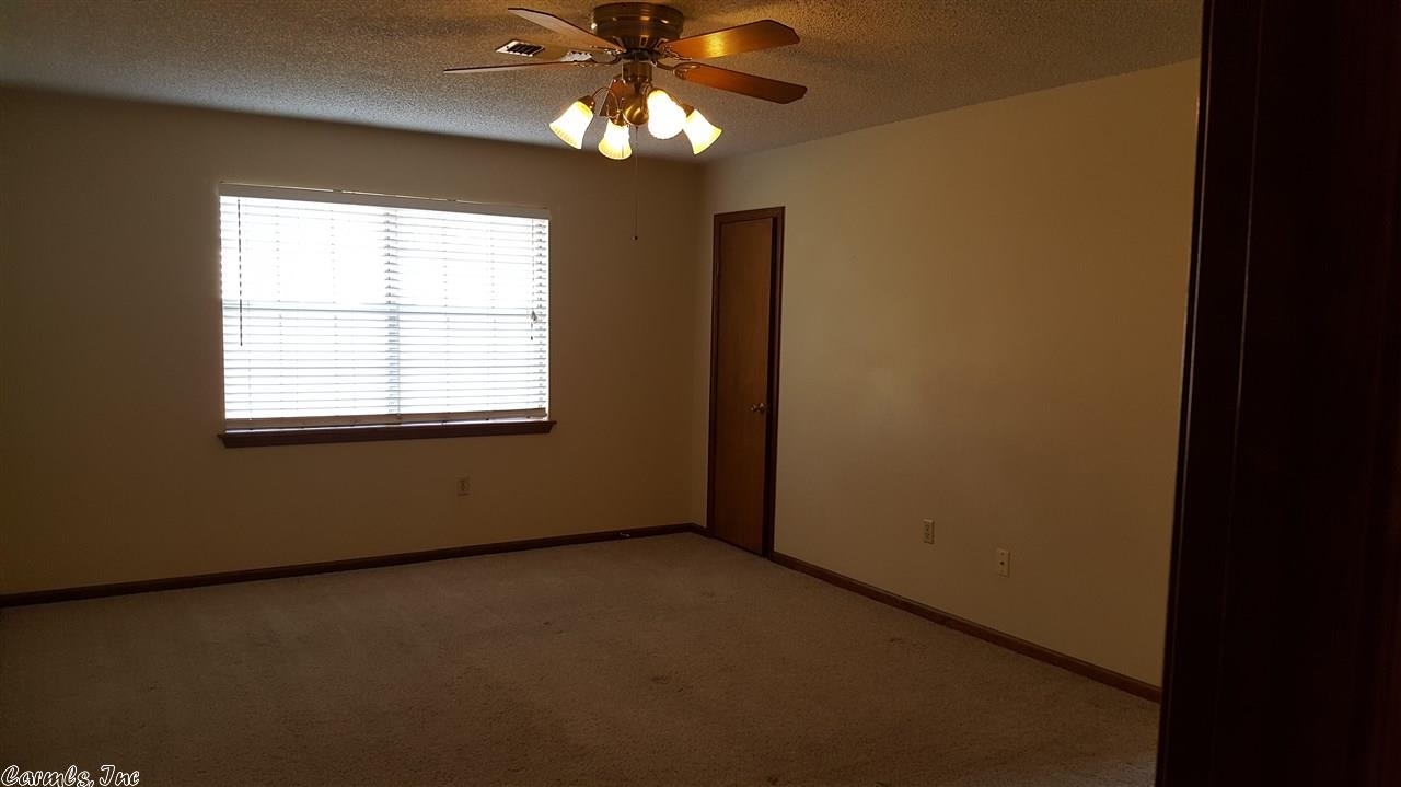3188 Stacy Dr, Conway, AR 72034 photo 10
