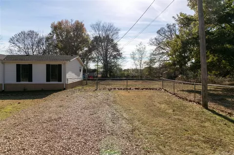 1 Pine St, Greenbrier, AR 72058 photo 3