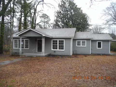 150 N Hickory St, Ashdown, AR 71822 photo 1