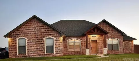 4510 Magee Dr, Texarkana, AR 71854 photo 1