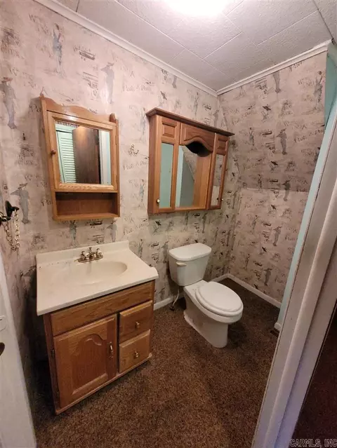 108 S 5th St, Paris, AR 72855 photo 4