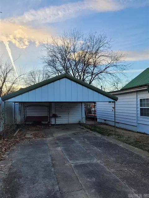 108 S 5th St, Paris, AR 72855 photo 16