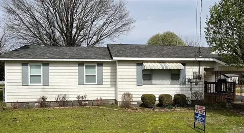 856 E Orr, Piggott, AR 72454 photo 1