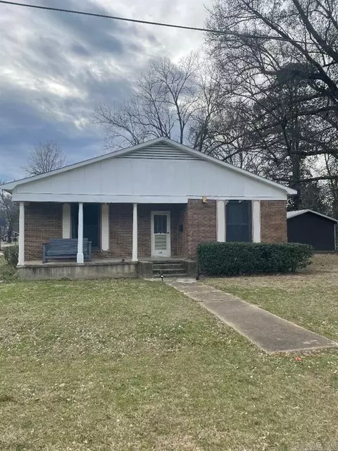 521 Oak St, Ashdown, AR 71822 photo 1