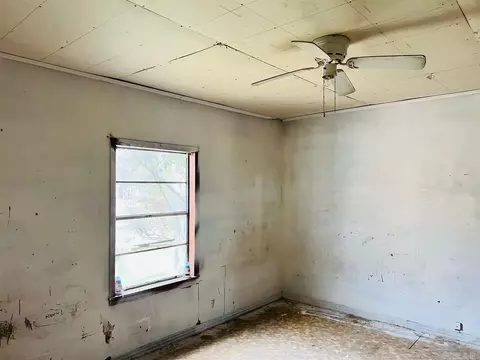 304 E Dunn Ave, Hampton, AR 71744 photo 6