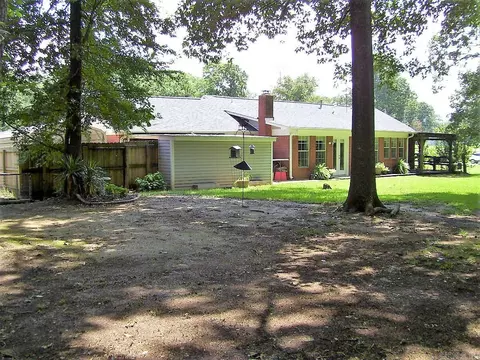 154 Yarborough Ave, Ashdown, AR 71822 photo 3