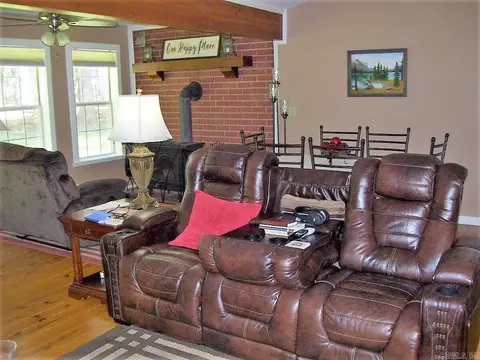 154 Yarborough Ave, Ashdown, AR 71822 photo 9