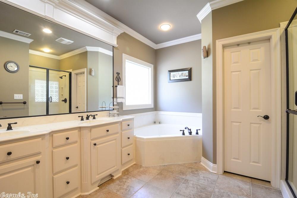 385 Maywood, Ward, AR 72176 photo 22