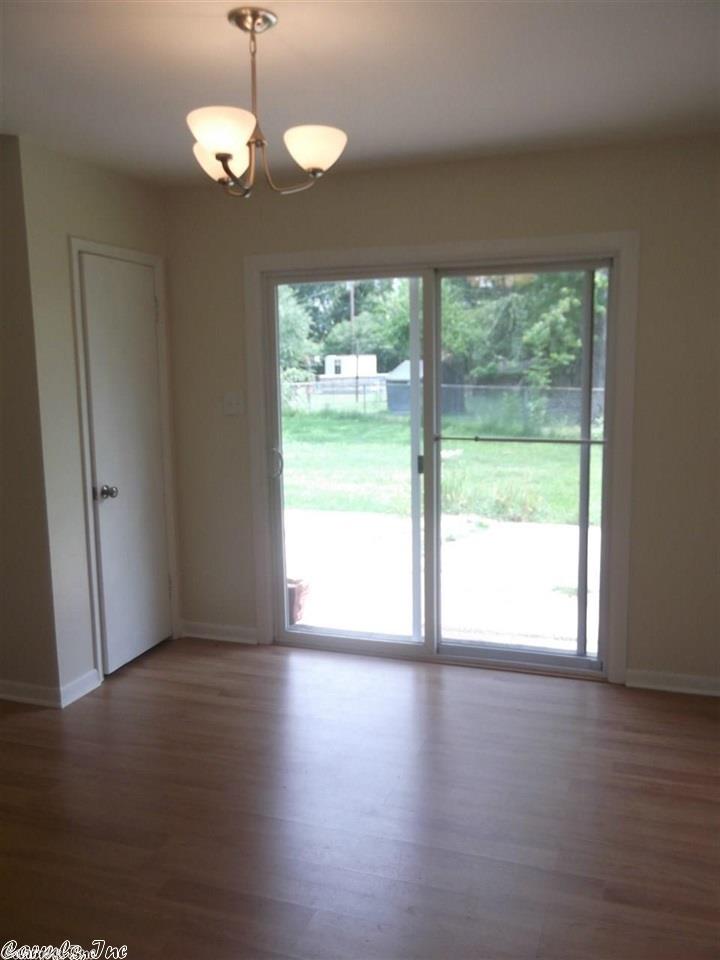 2229 Independence, Conway, AR 72034 photo 6