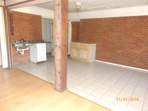 407 S Deborah, Bono, AR 72416 photo 2