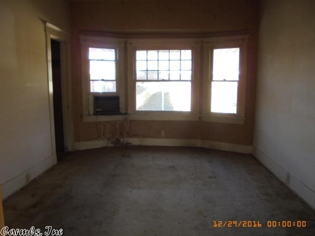 627 Mann St, Malvern, AR 72104 photo 5