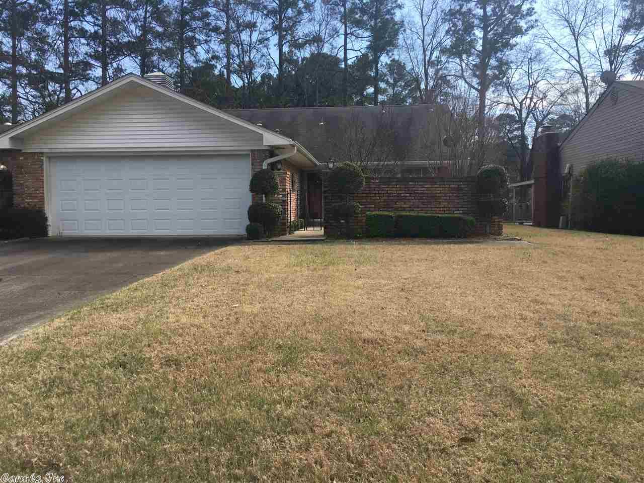 520 Greenbriar, Pine Bluff, AR 71603 photo 1