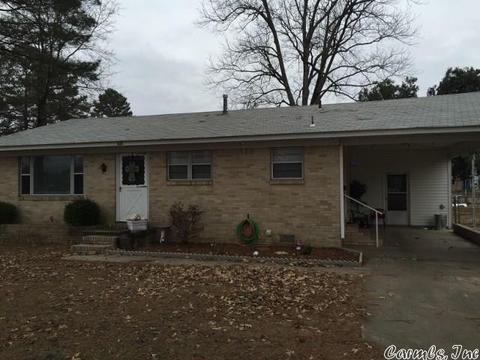 427 E 3rd St, Lonoke, AR 72086 photo 1