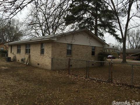 427 E 3rd St, Lonoke, AR 72086 photo 3
