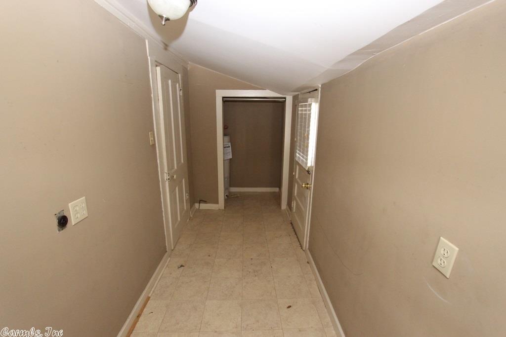 516 1st St, Conway, AR 72032 photo 15