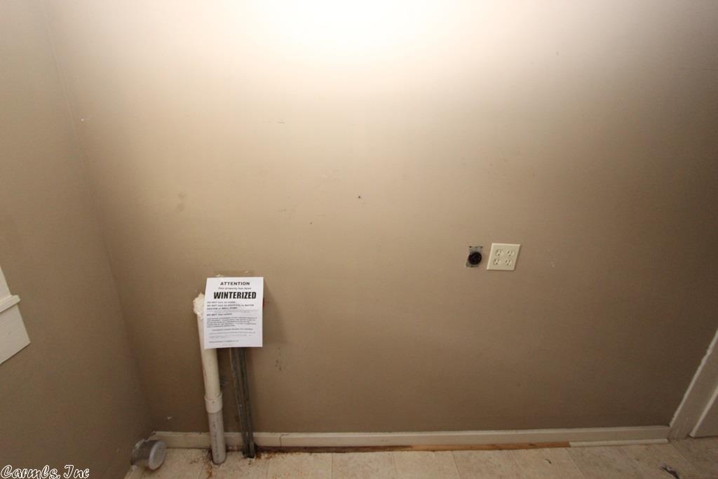 516 1st St, Conway, AR 72032 photo 14