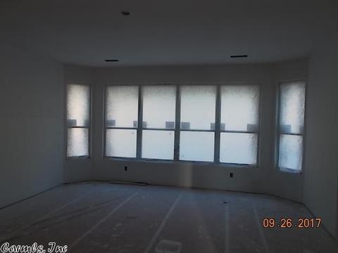 2142 N Fork Cir, Benton, AR 72019 photo 2