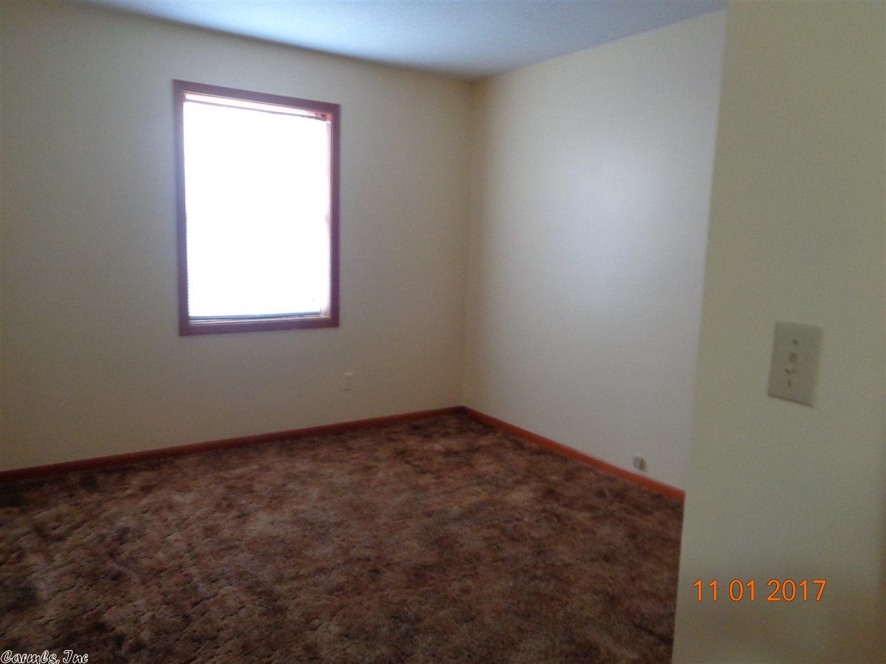 811 E 8th St, Rector, AR 72461 photo 10
