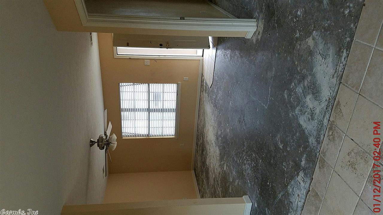 3330 Appomattox, Conway, AR 72032 photo 5