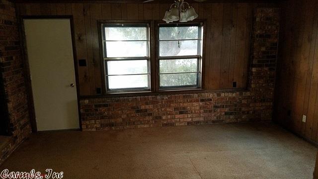 947 Otto, Conway, AR 72032 photo 9