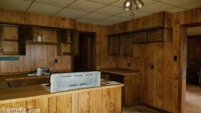 947 Otto, Conway, AR 72032 photo 12