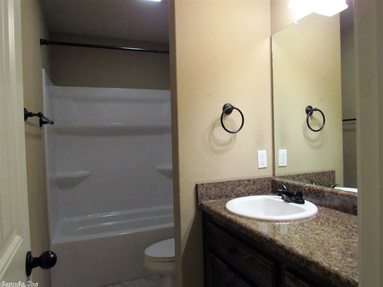 512 St Charles Ct, Haskell, AR 72015 photo 18
