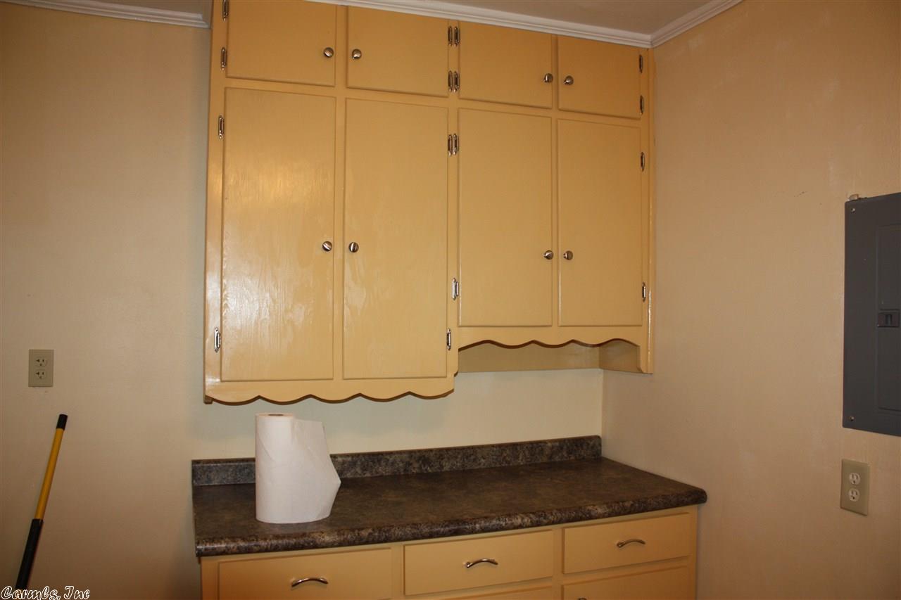 1817 W 24th St, Pine Bluff, AR 71601 photo 5