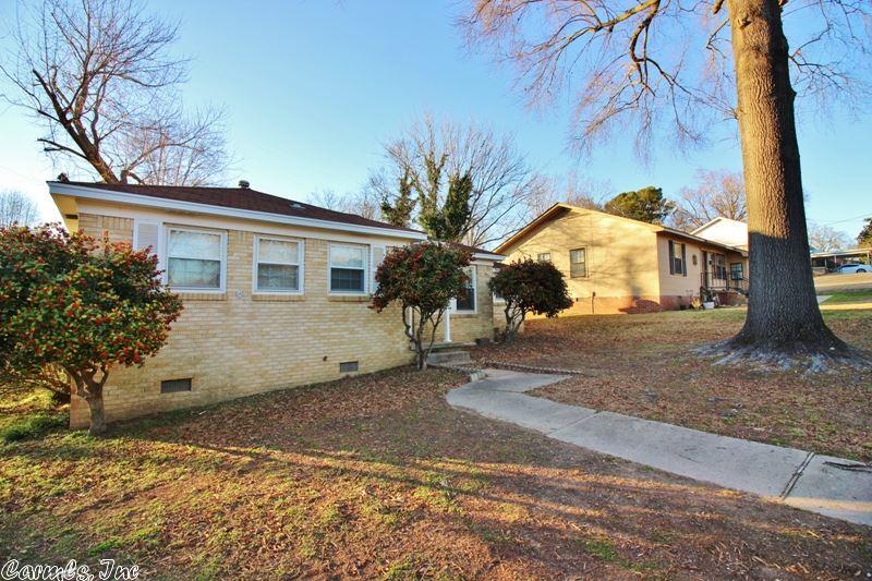 302 Mccright, Benton, AR 72015 photo 4