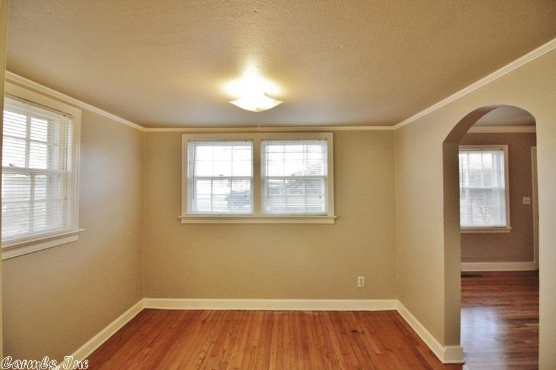 302 Mccright, Benton, AR 72015 photo 10