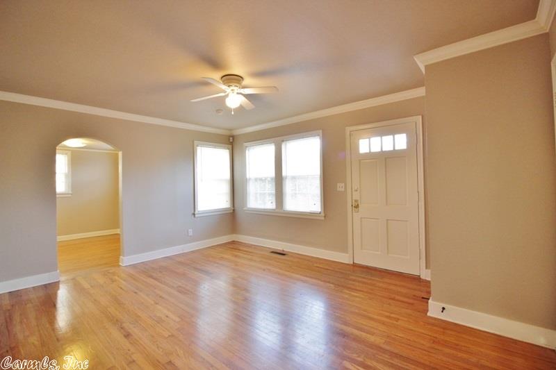 302 Mccright, Benton, AR 72015 photo 6