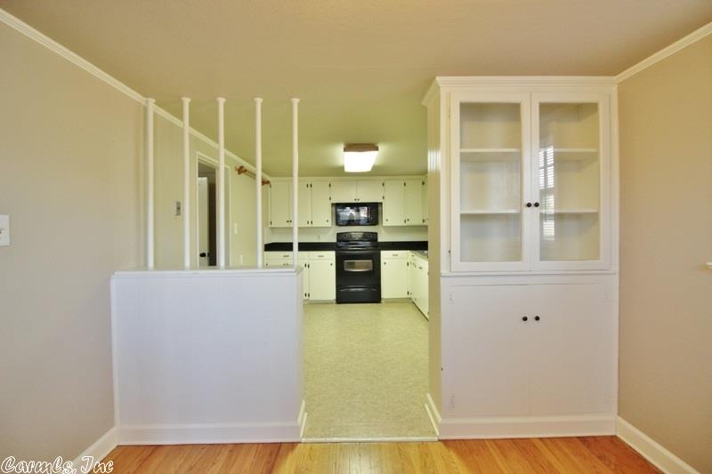 302 Mccright, Benton, AR 72015 photo 11