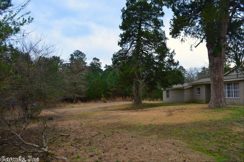 255 Garner Mtn Rd, Amity, AR 71921 photo 9