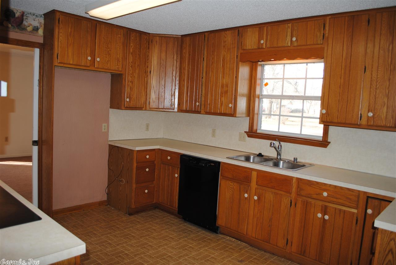 140 Locust Street St, Conway, AR 72034 photo 10