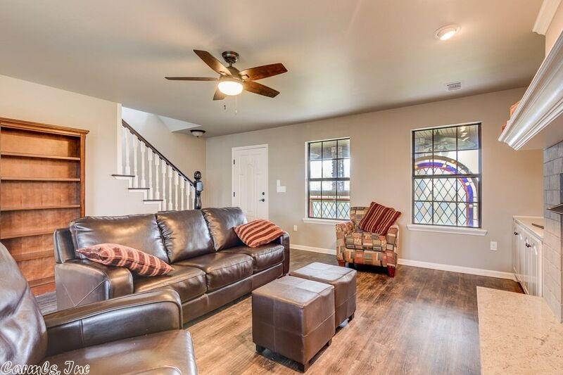 89 Jay Dr, Plumerville, AR 72127 photo 6