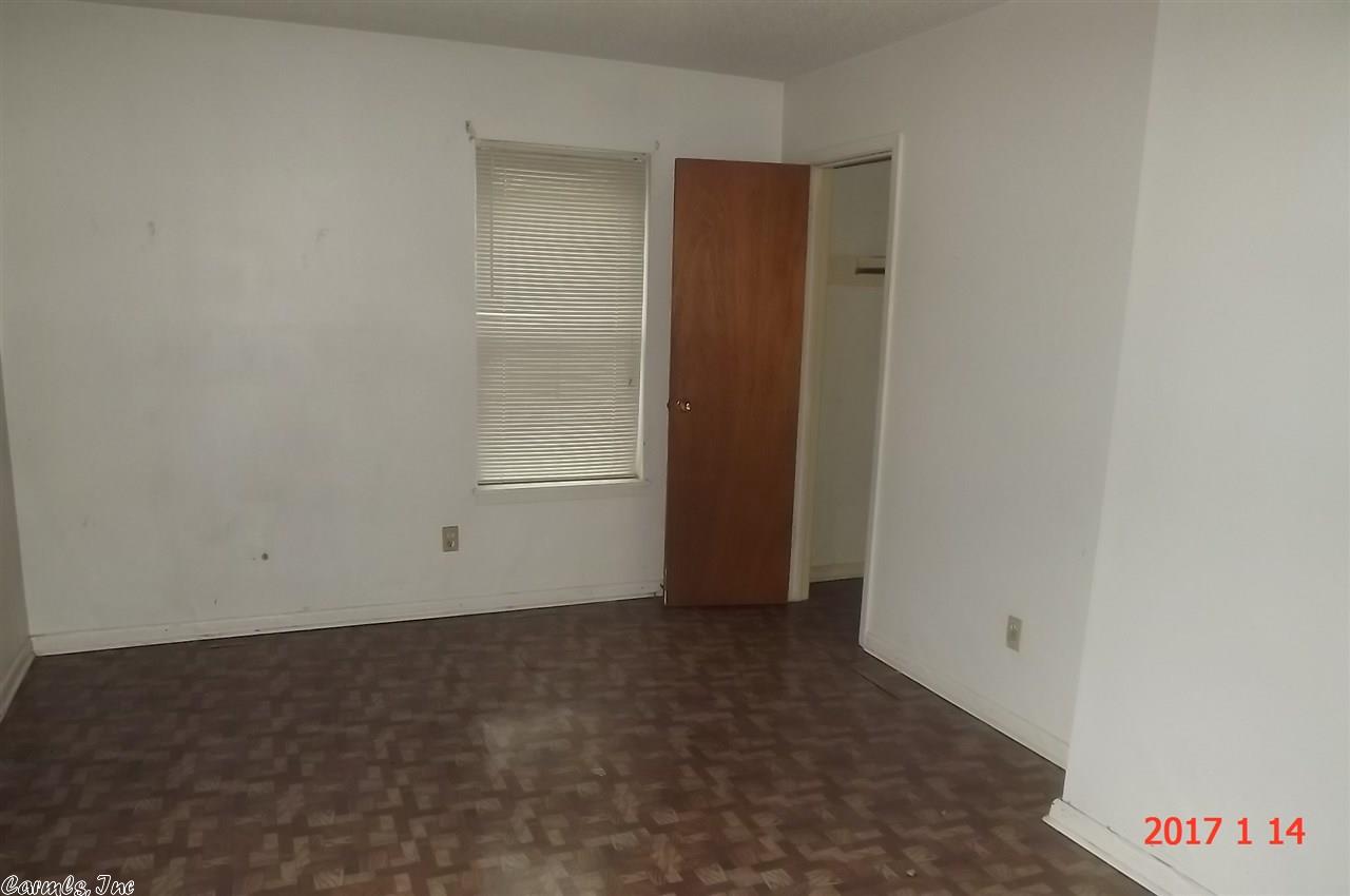 2101 S State St, Pine Bluff, AR 71601 photo 8