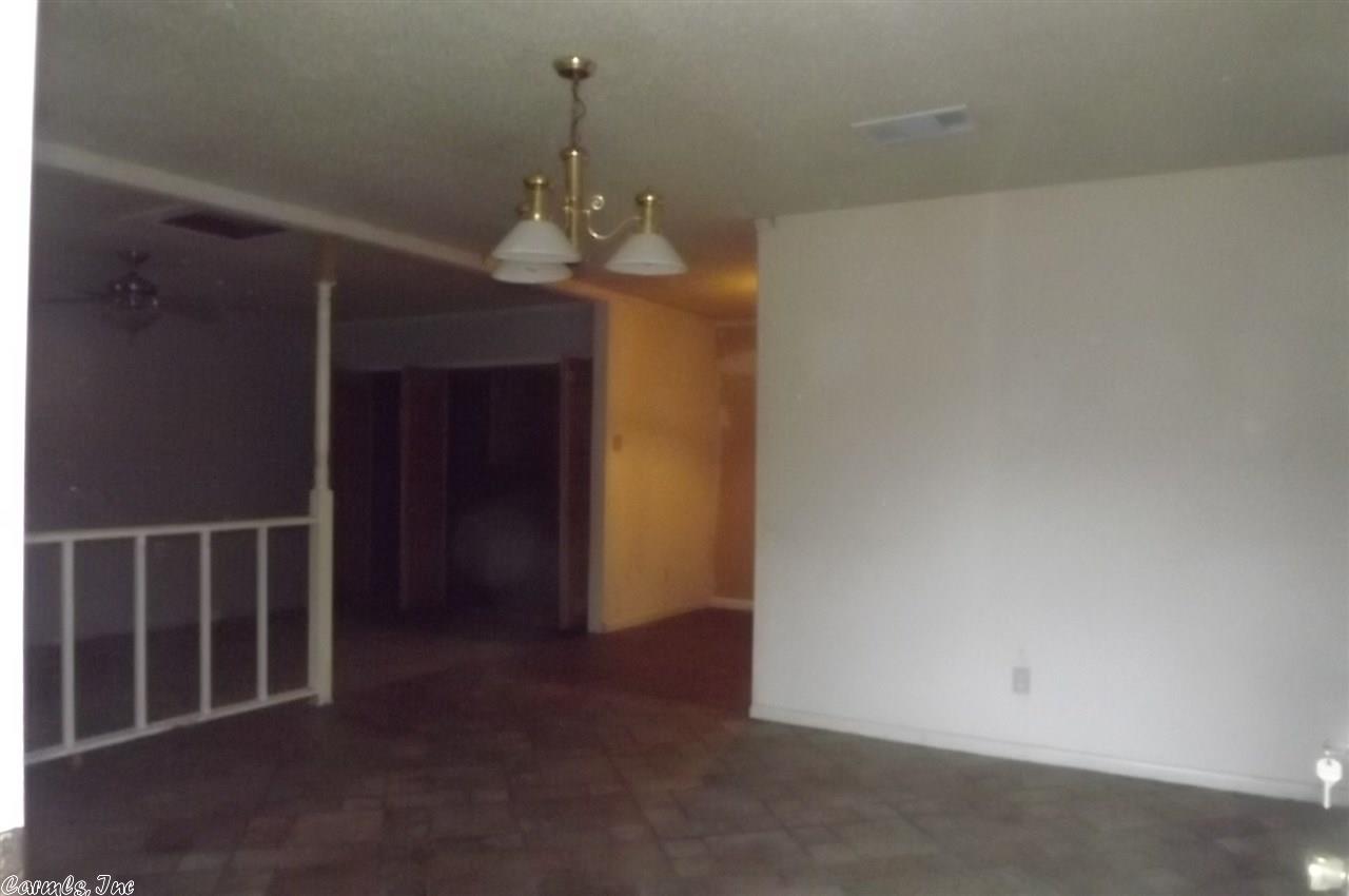 2101 S State St, Pine Bluff, AR 71601 photo 4
