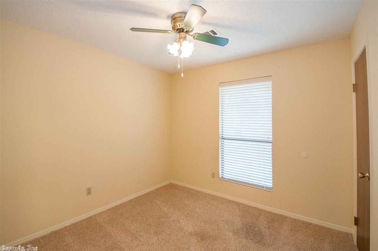 11 Willow Oak Loop, Maumelle, AR 72113 photo 16