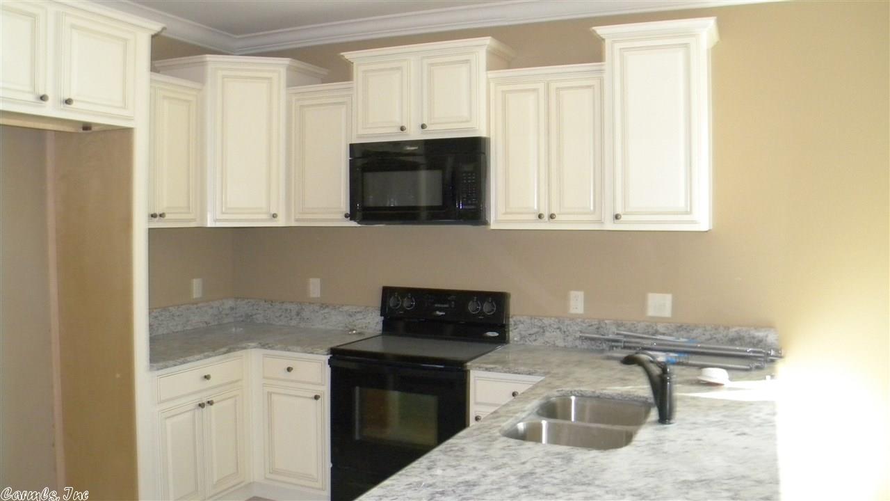 2903 Arbors Cv, Bryant, AR 72022 photo 5