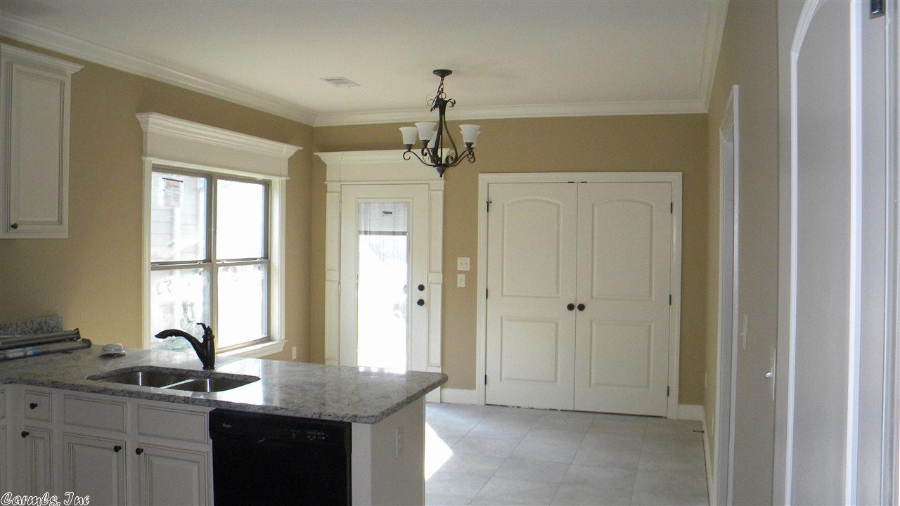 2903 Arbors Cv, Bryant, AR 72022 photo 8